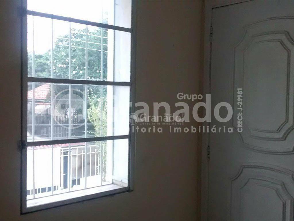 Casa à venda com 8 quartos, 550m² - Foto 2