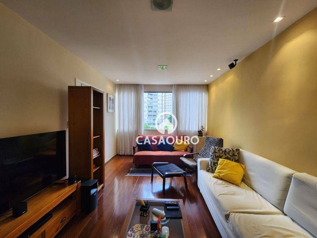 Apartamento à venda com 3 quartos, 131m² - Foto 9