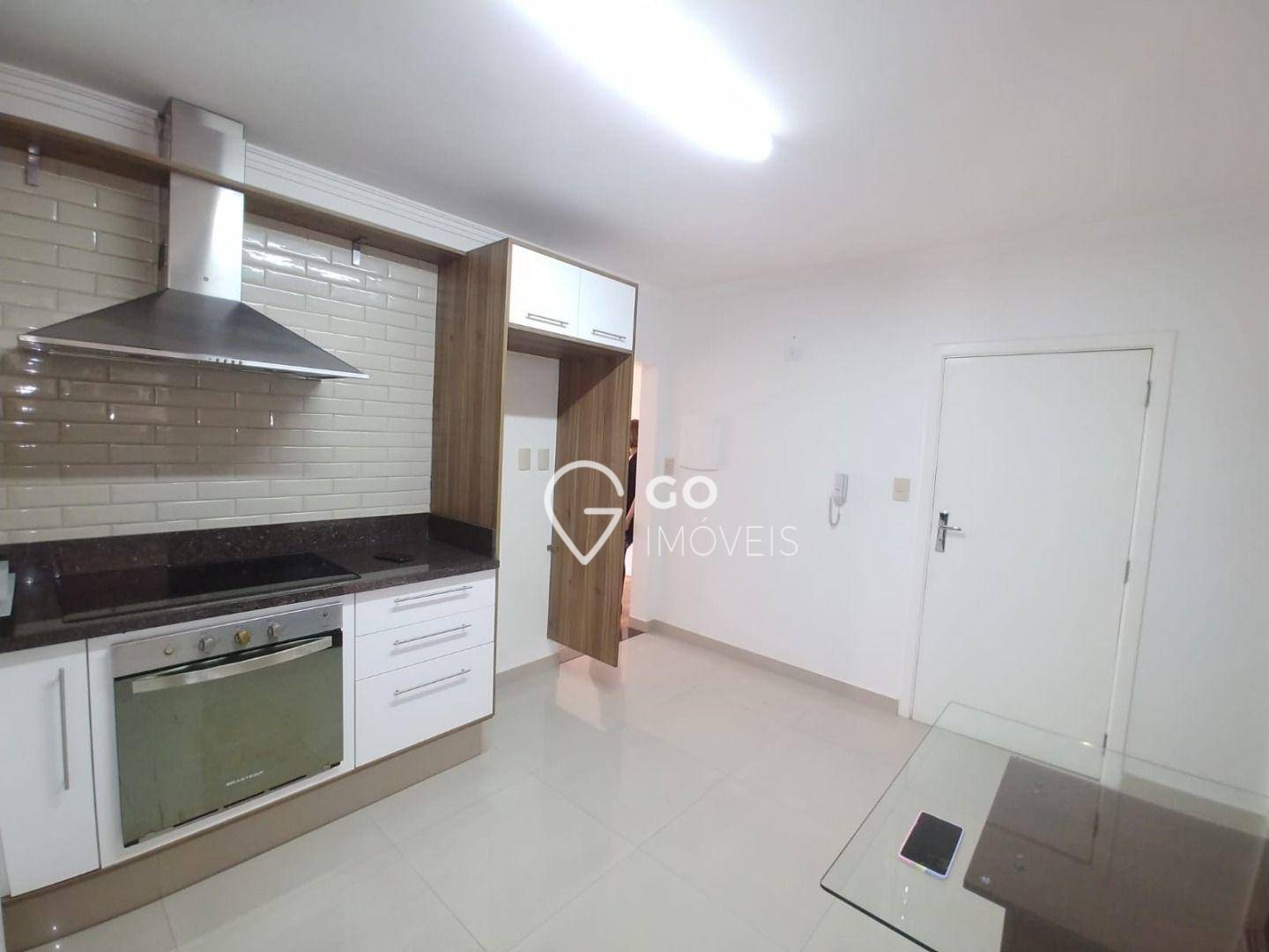 Apartamento para alugar com 3 quartos, 130m² - Foto 17