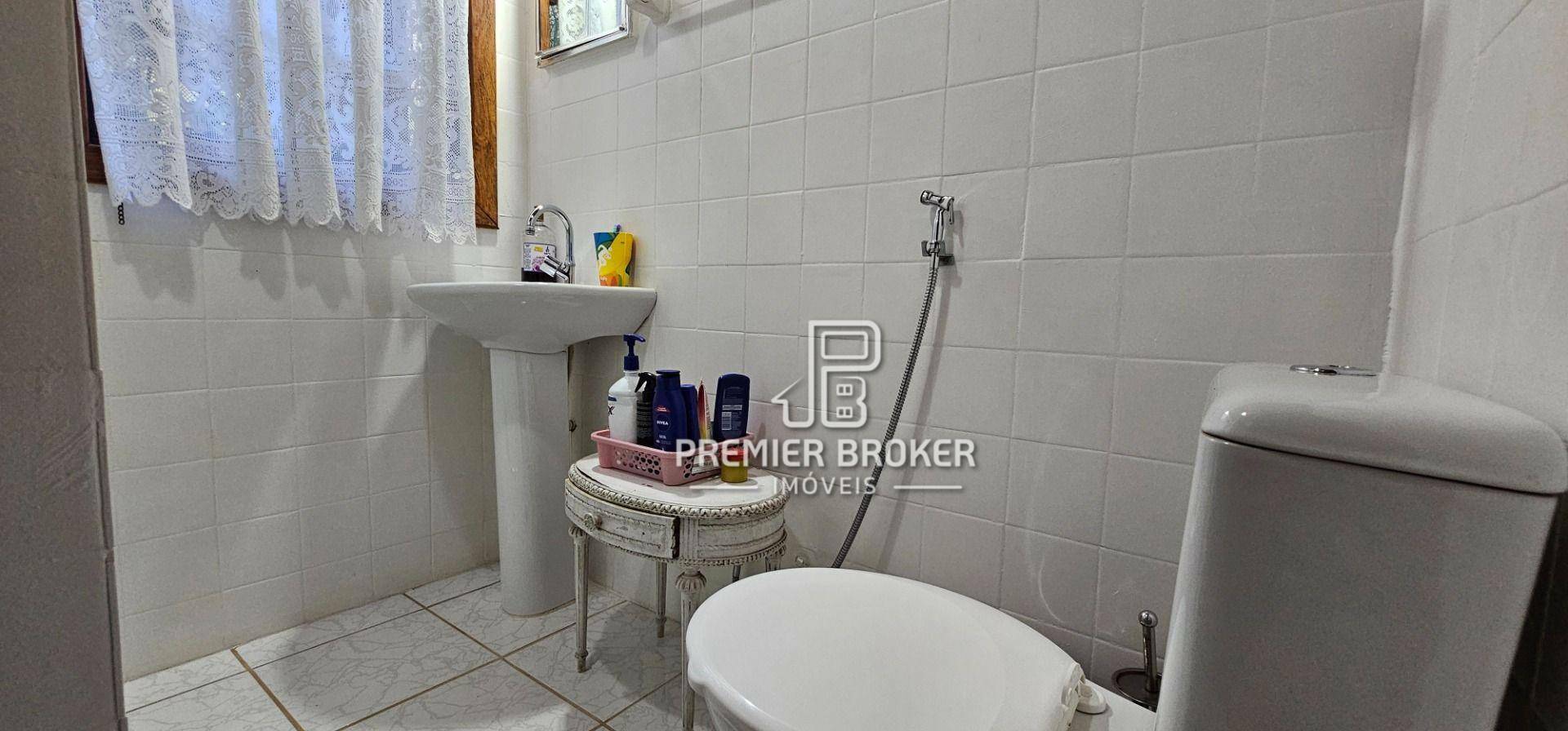 Casa de Condomínio à venda com 3 quartos, 250m² - Foto 16