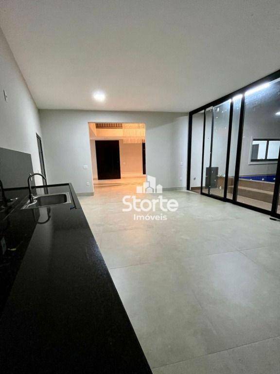 Casa à venda com 4 quartos, 313m² - Foto 17