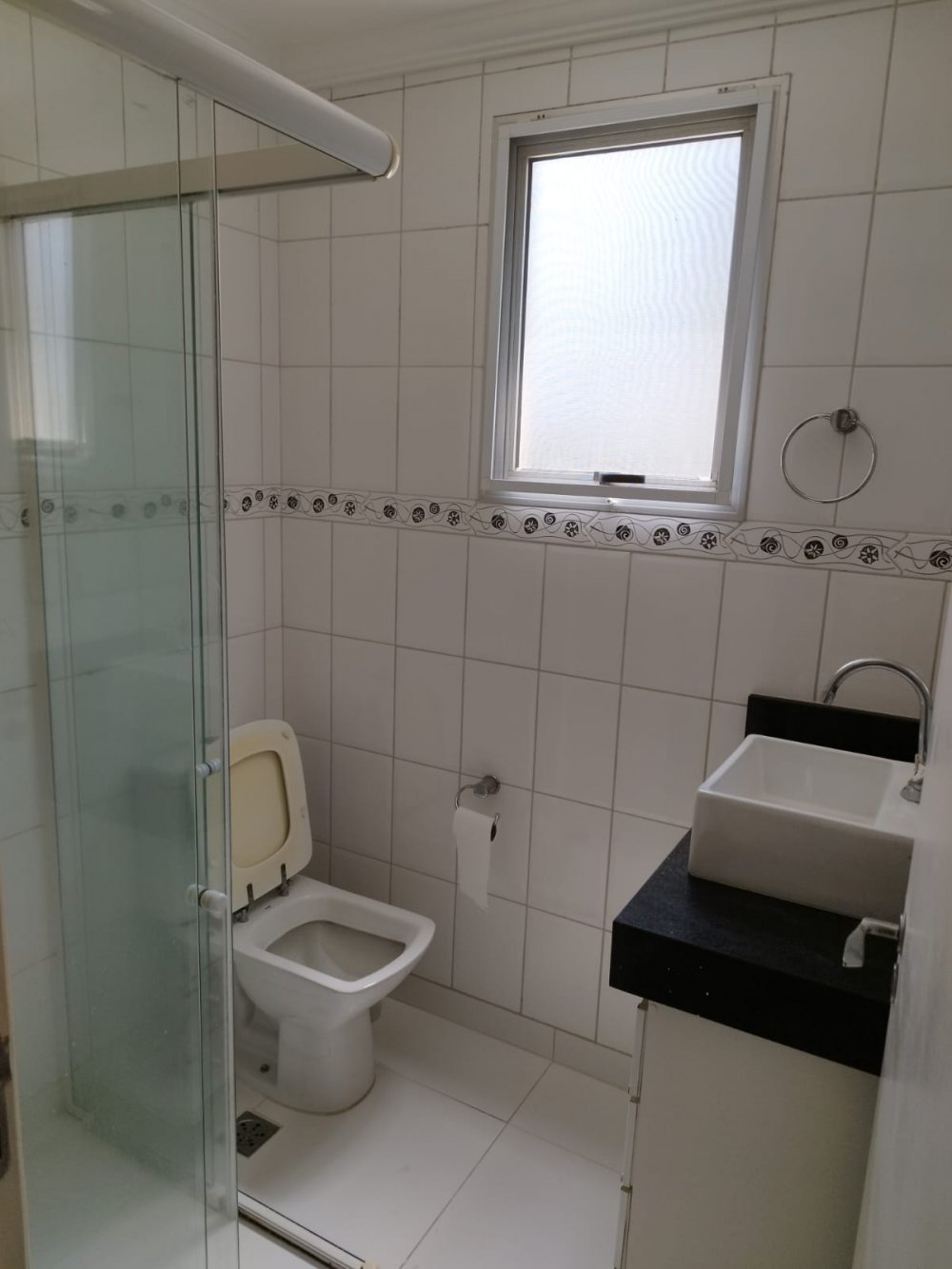 Apartamento para alugar com 2 quartos, 64m² - Foto 9