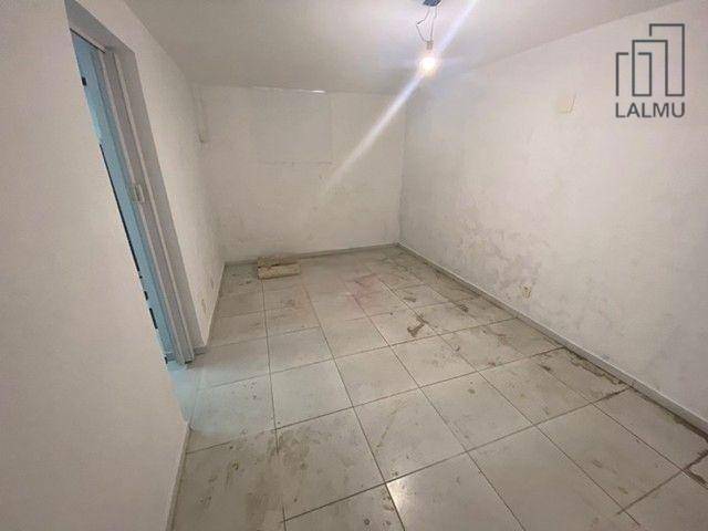 Casa para alugar com 5 quartos, 192m² - Foto 10