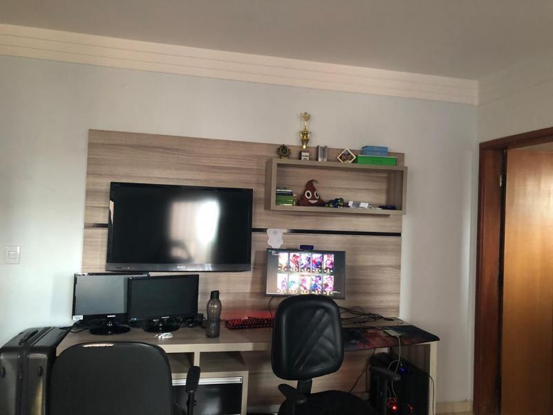 Apartamento à venda com 3 quartos, 144m² - Foto 20