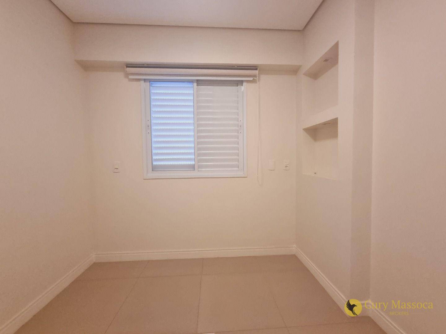 Apartamento para alugar com 2 quartos, 65m² - Foto 18