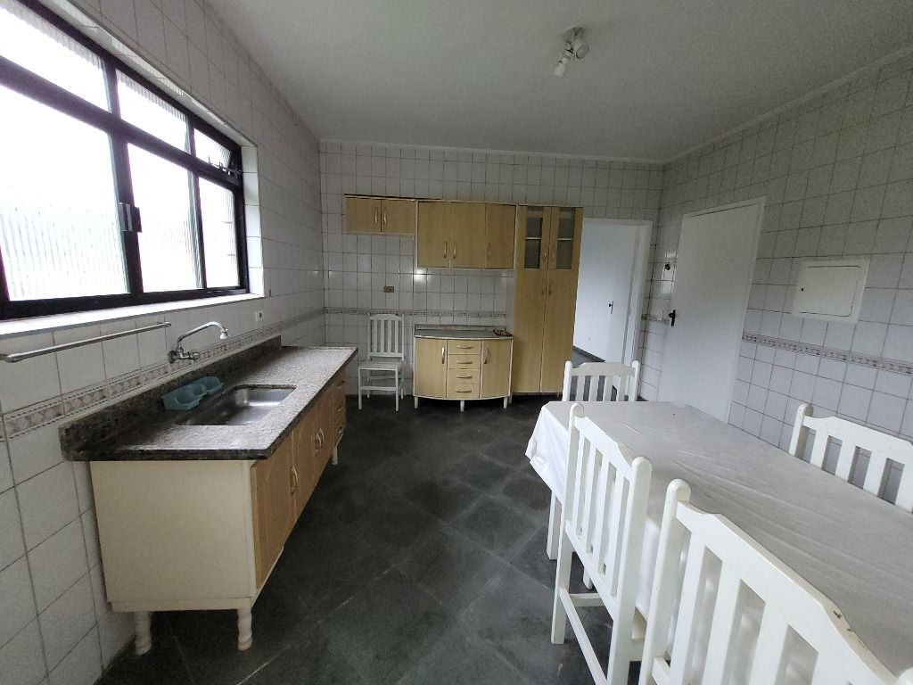 Apartamento à venda e aluguel com 3 quartos, 134m² - Foto 13