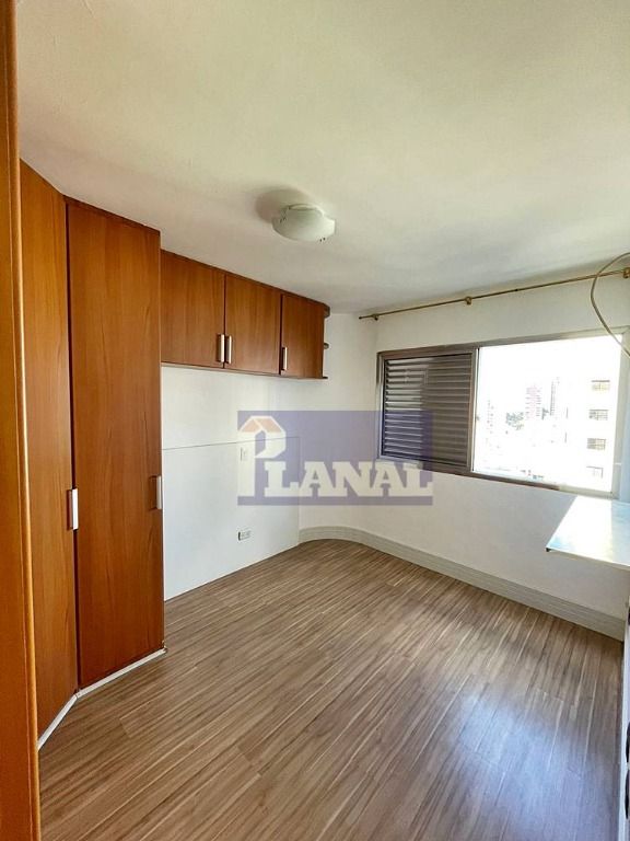 Apartamento à venda com 2 quartos, 60m² - Foto 3