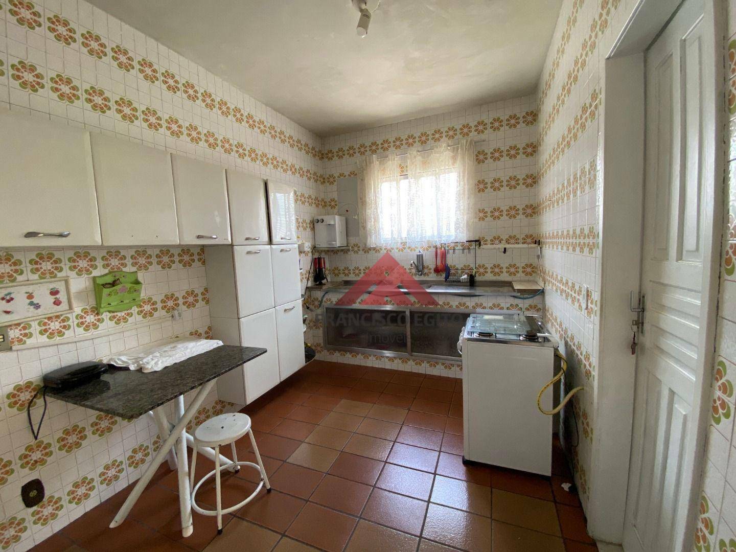 Casa à venda com 2 quartos, 300M2 - Foto 10