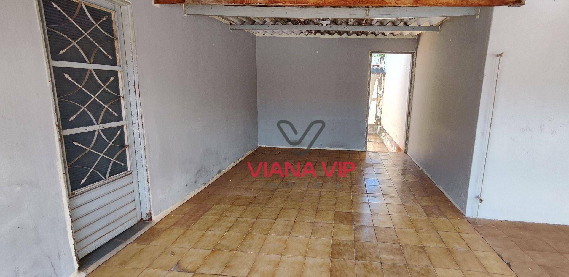 Casa à venda com 3 quartos, 217m² - Foto 3