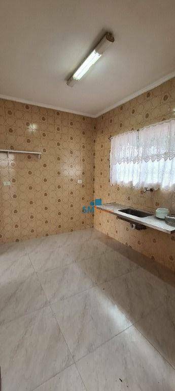 Sobrado à venda e aluguel com 3 quartos, 279m² - Foto 31