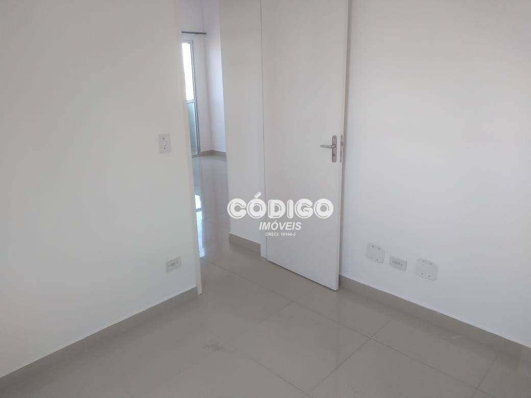 Apartamento para alugar com 2 quartos, 55m² - Foto 5