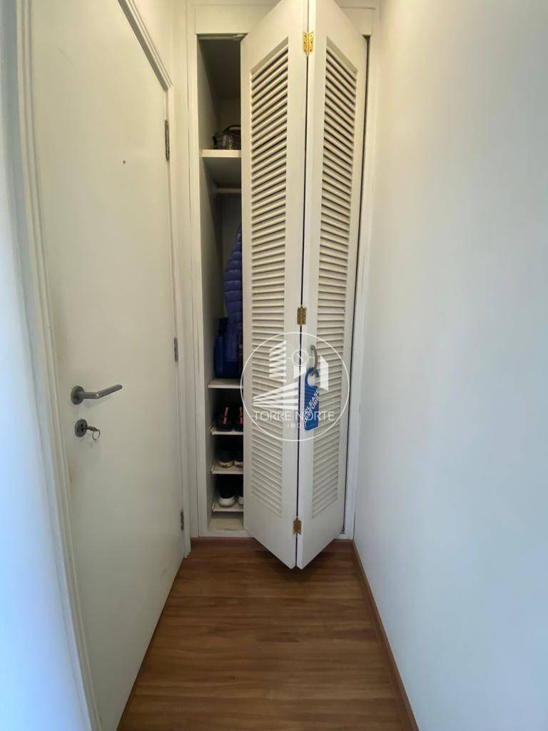 Apartamento à venda com 3 quartos, 130m² - Foto 12