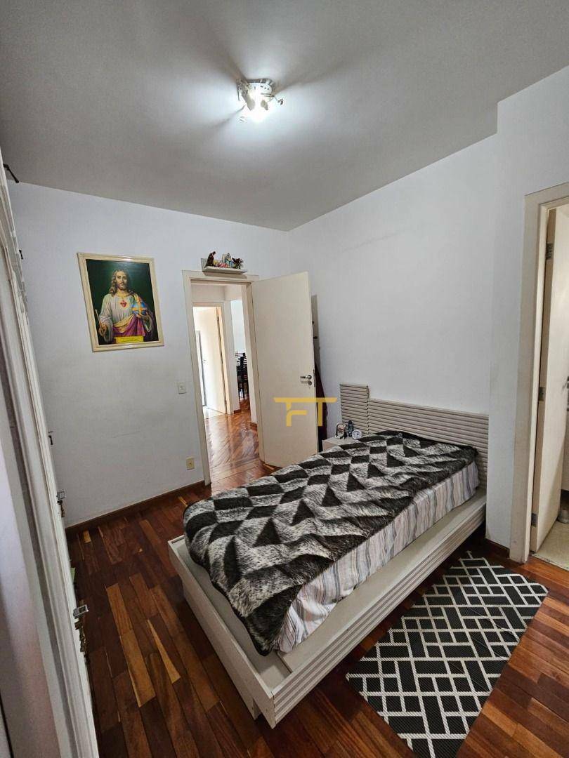 Apartamento à venda com 3 quartos, 122m² - Foto 17