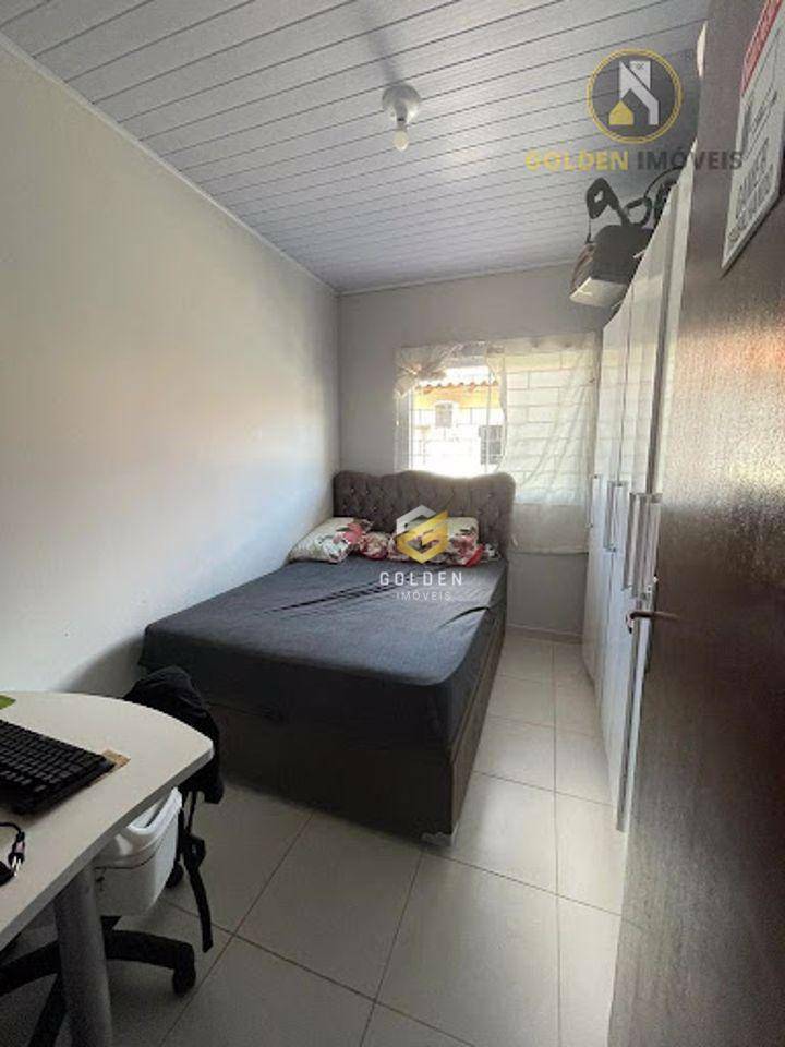 Casa à venda com 3 quartos, 199m² - Foto 8