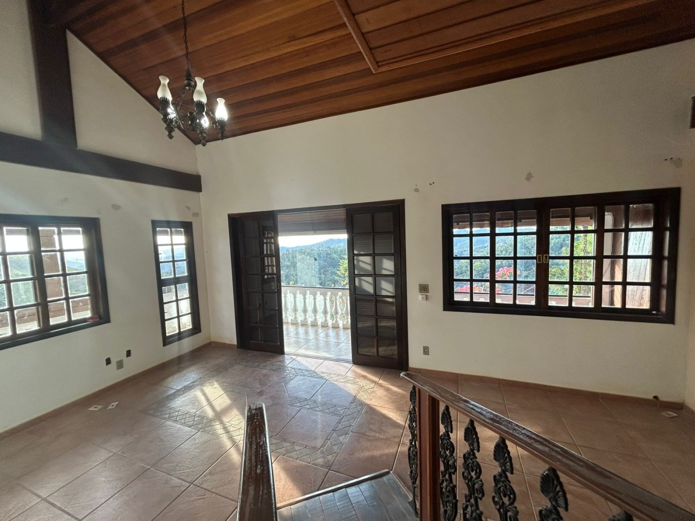 Casa de Condomínio à venda com 4 quartos, 250m² - Foto 14