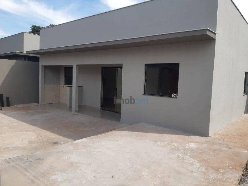 Casa à venda com 2 quartos, 63m² - Foto 2