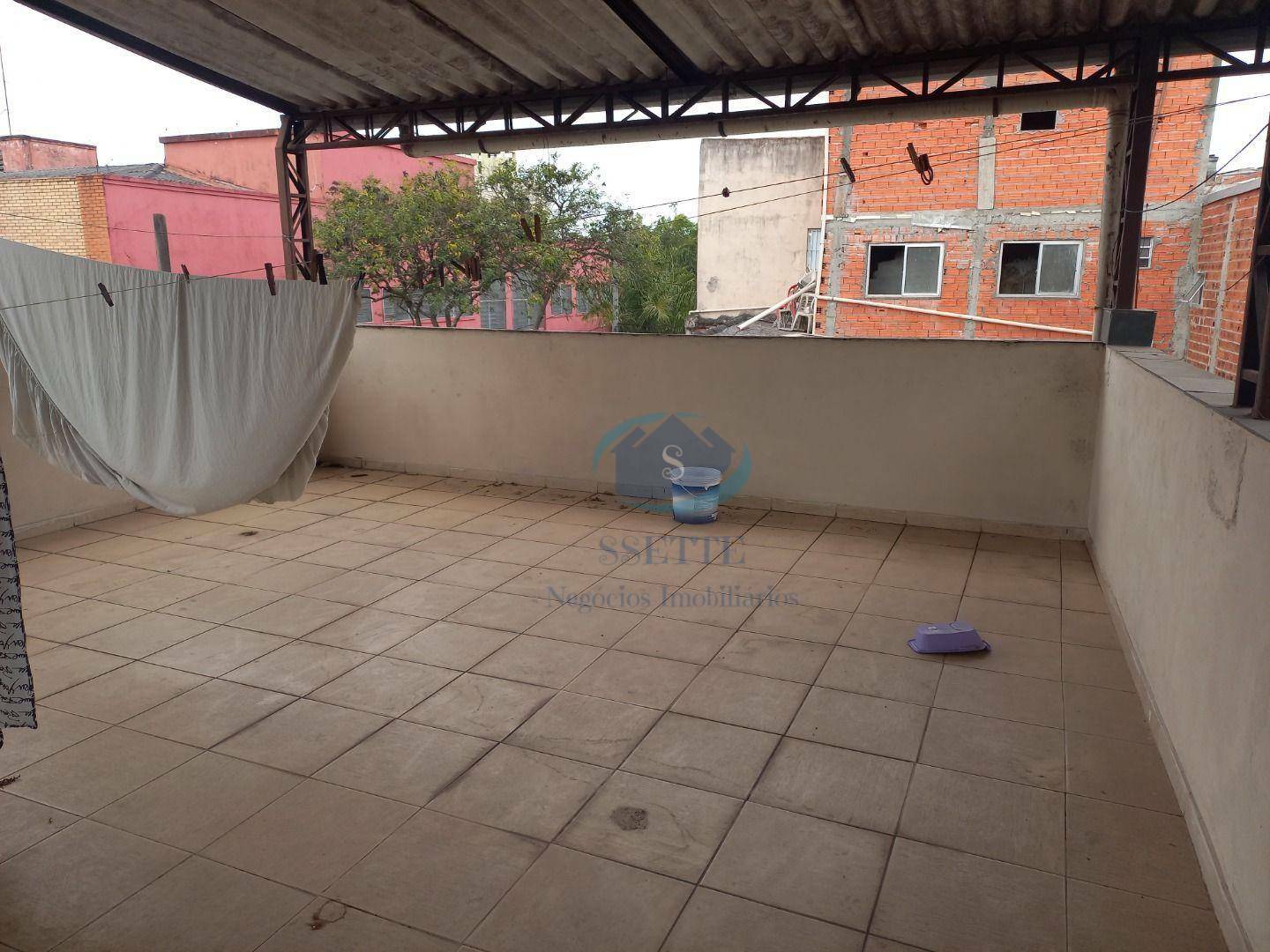 Sobrado à venda com 5 quartos, 220m² - Foto 33