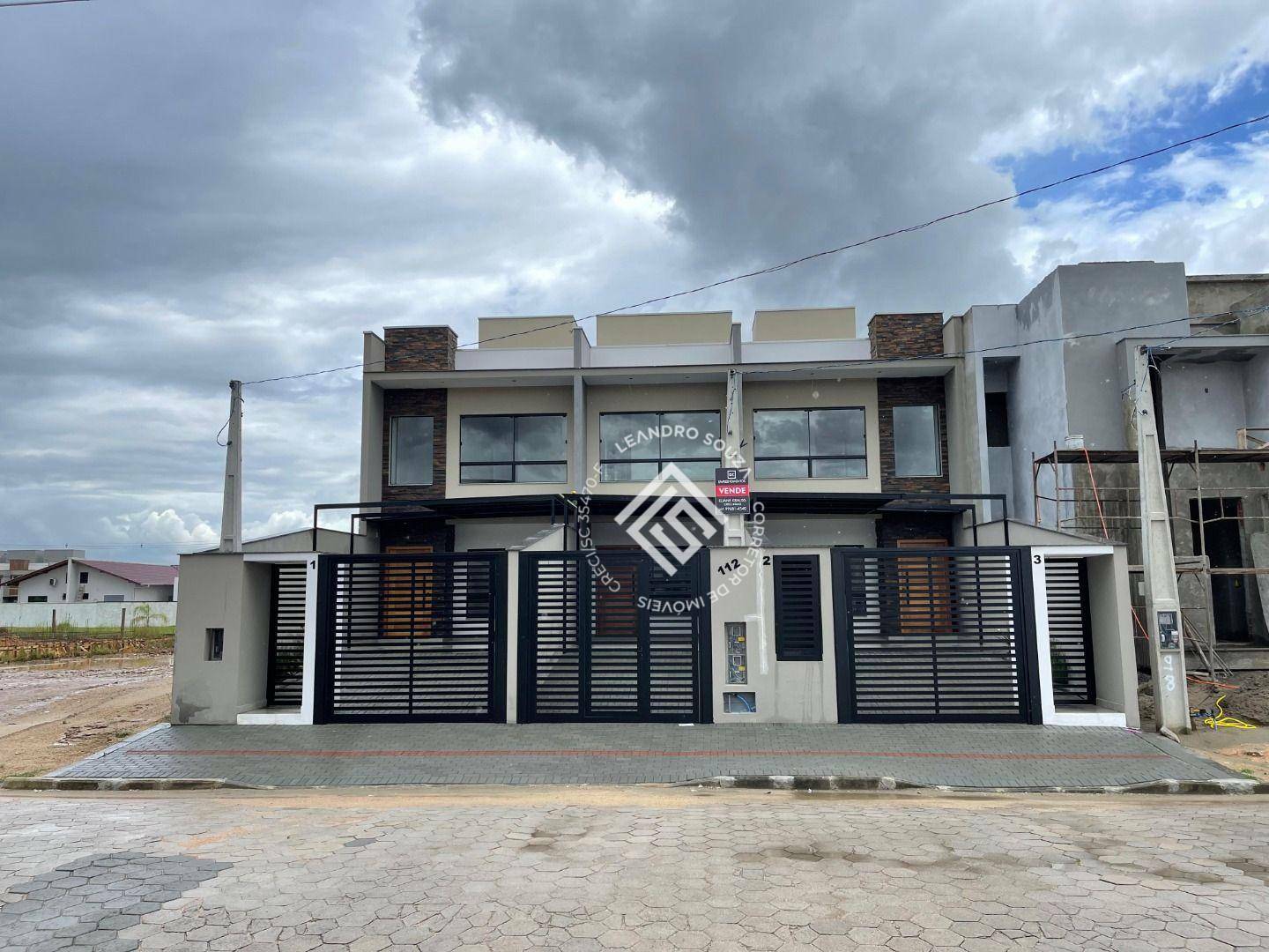 Sobrado à venda com 2 quartos, 95M2 - Foto 1