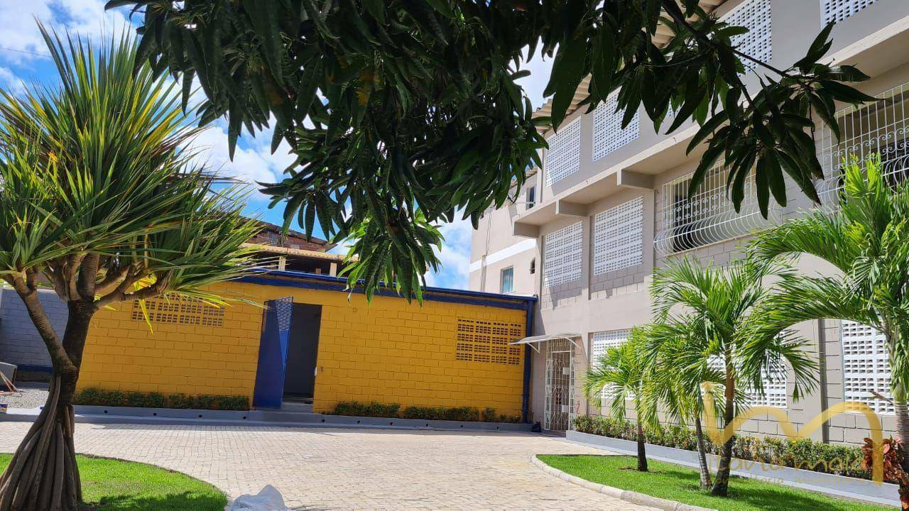 Casa à venda com 1 quarto, 700m² - Foto 2