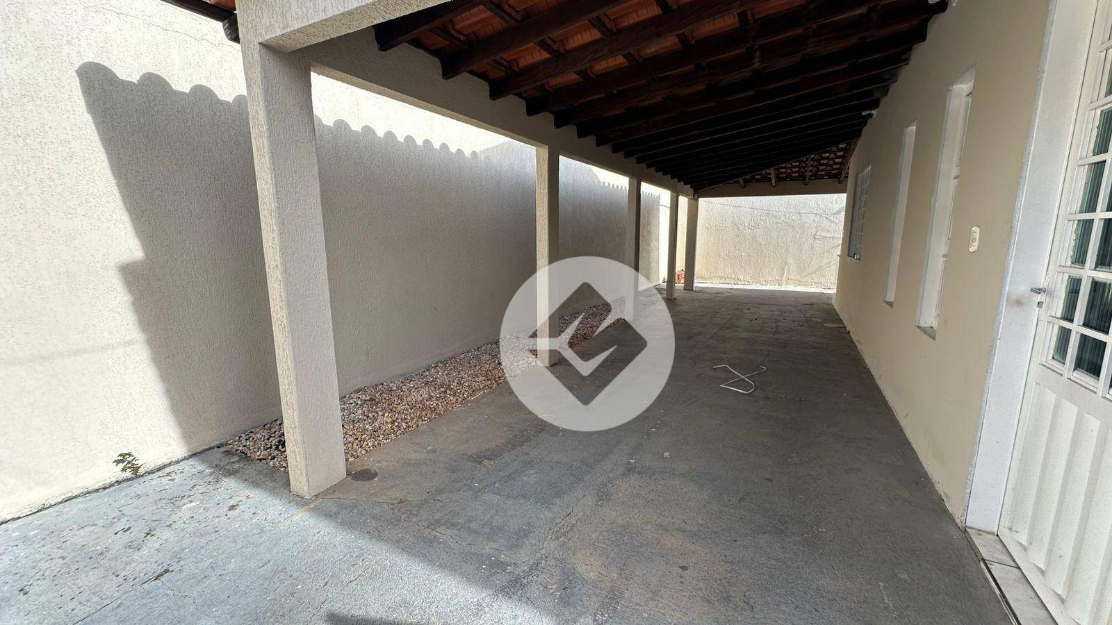 Casa à venda com 3 quartos, 450m² - Foto 8