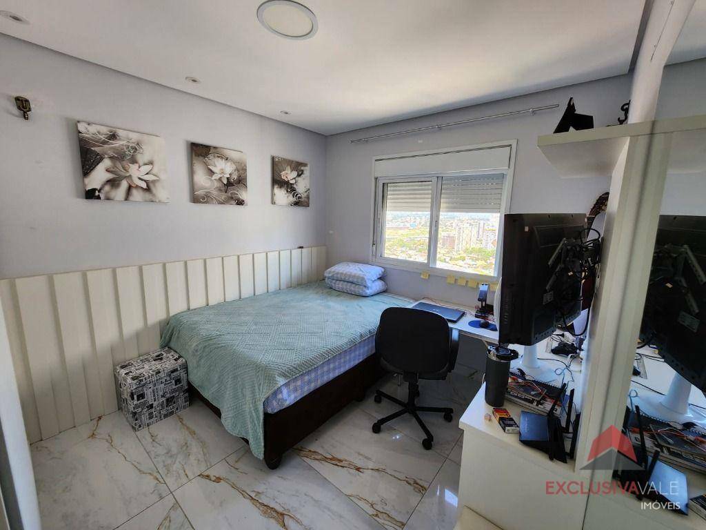 Apartamento à venda com 4 quartos, 190m² - Foto 19