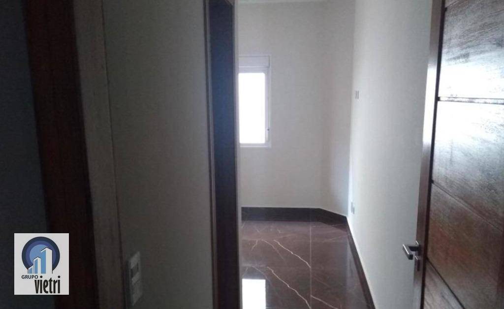 Sobrado à venda com 3 quartos, 250m² - Foto 45