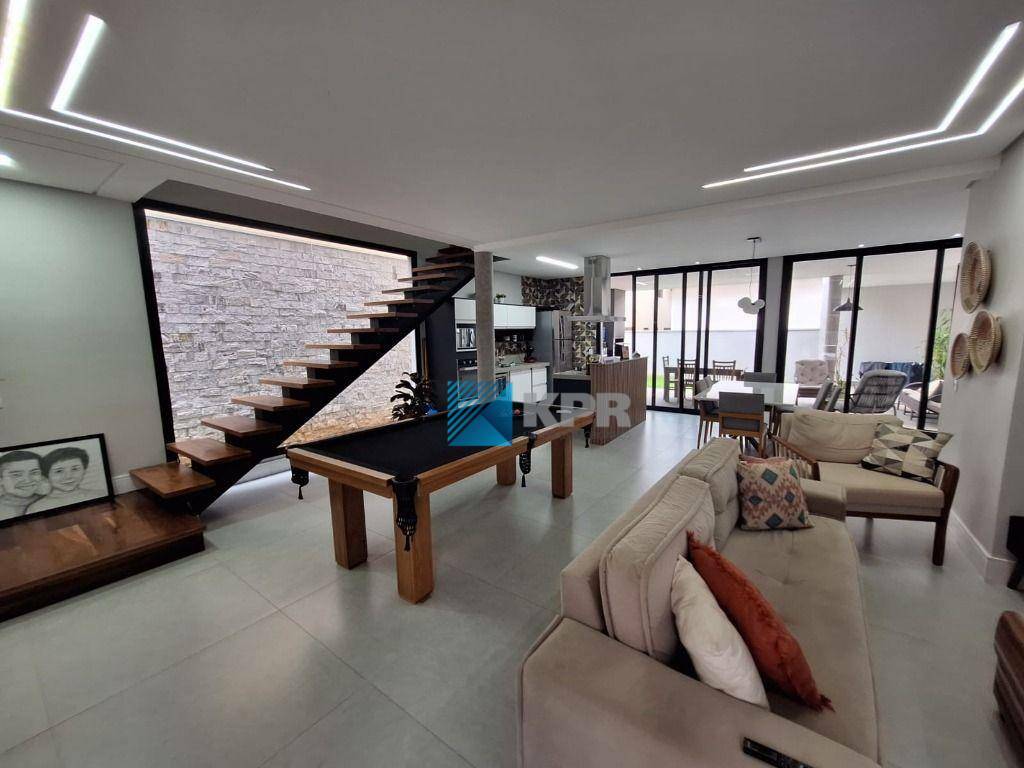 Casa de Condomínio à venda com 4 quartos, 248m² - Foto 3