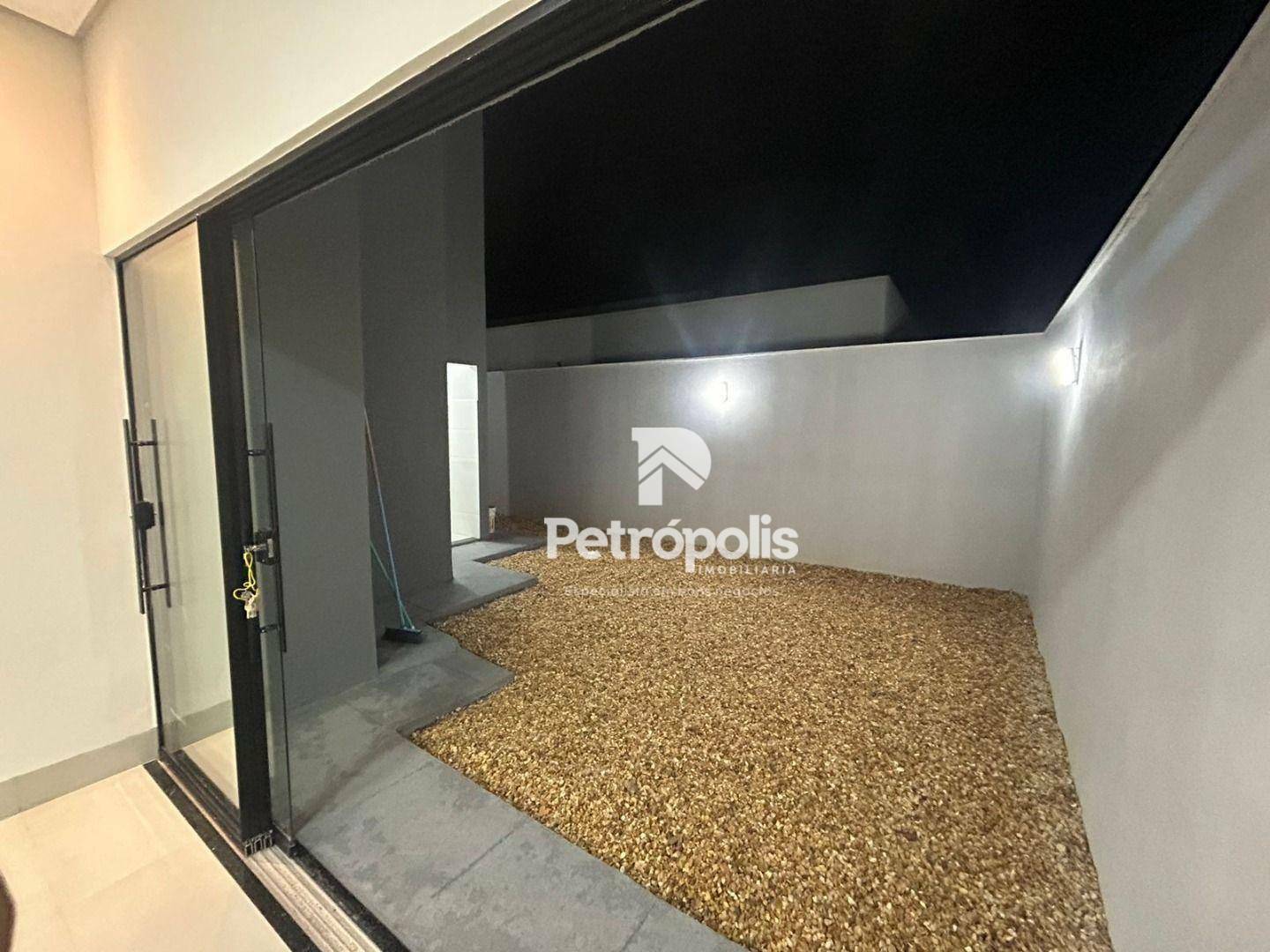 Casa à venda com 3 quartos, 125m² - Foto 16