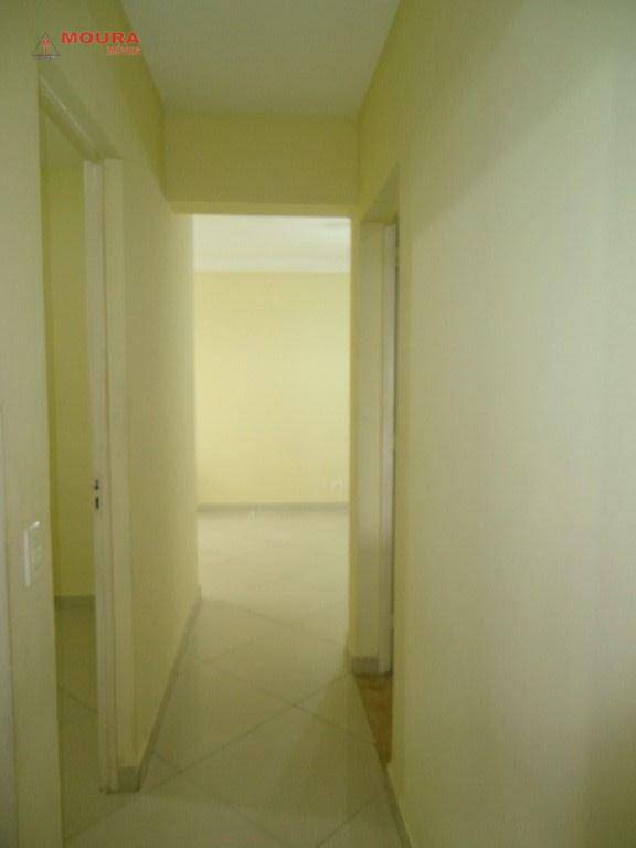 Apartamento à venda com 2 quartos, 57m² - Foto 17