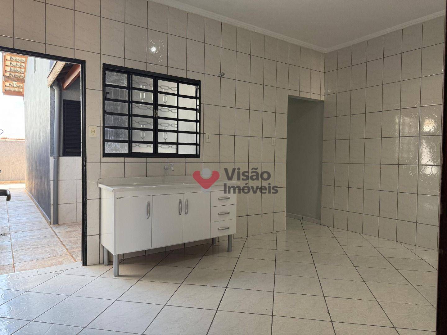 Casa à venda com 2 quartos, 70m² - Foto 6
