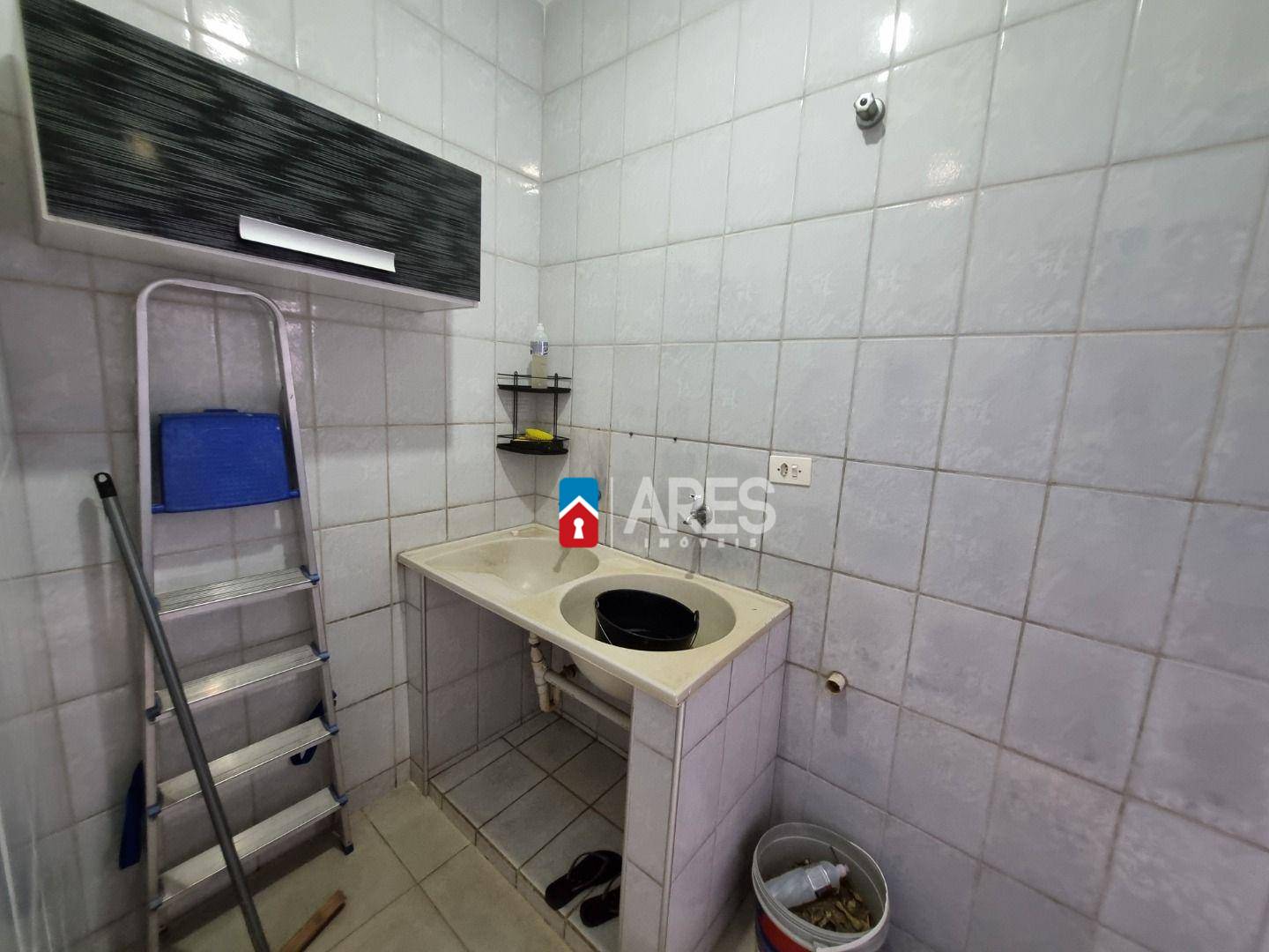Casa à venda com 2 quartos, 100m² - Foto 19