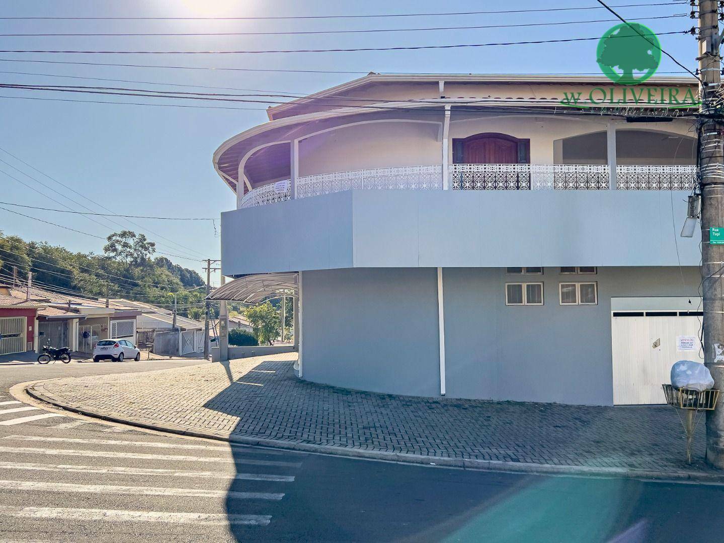 Sobrado à venda com 3 quartos, 379m² - Foto 2