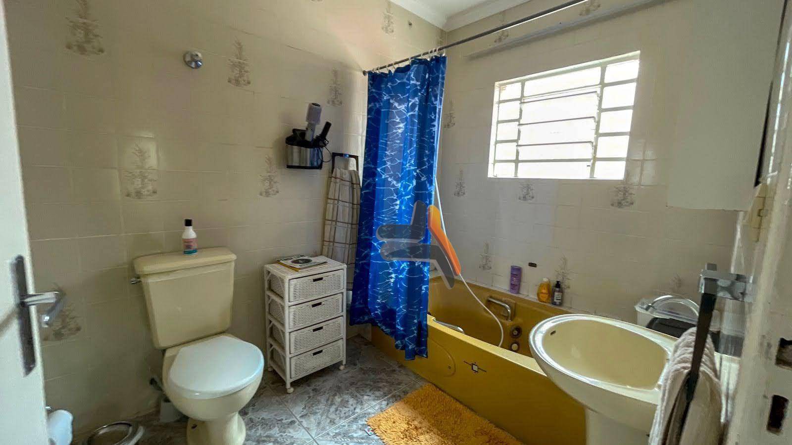 Chácara à venda com 4 quartos, 247m² - Foto 28