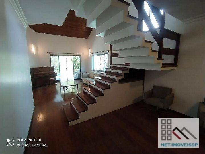 Casa de Condomínio para alugar com 4 quartos, 355m² - Foto 4