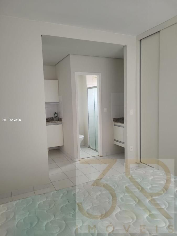 Apartamento para alugar com 1 quarto, 40m² - Foto 10