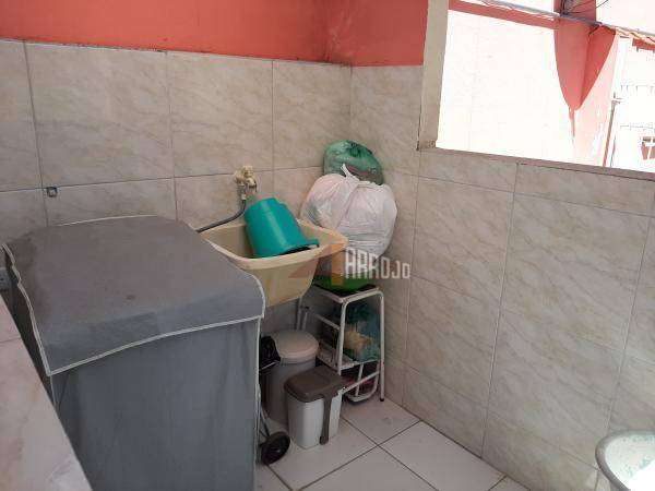 Sobrado à venda com 2 quartos, 185m² - Foto 26