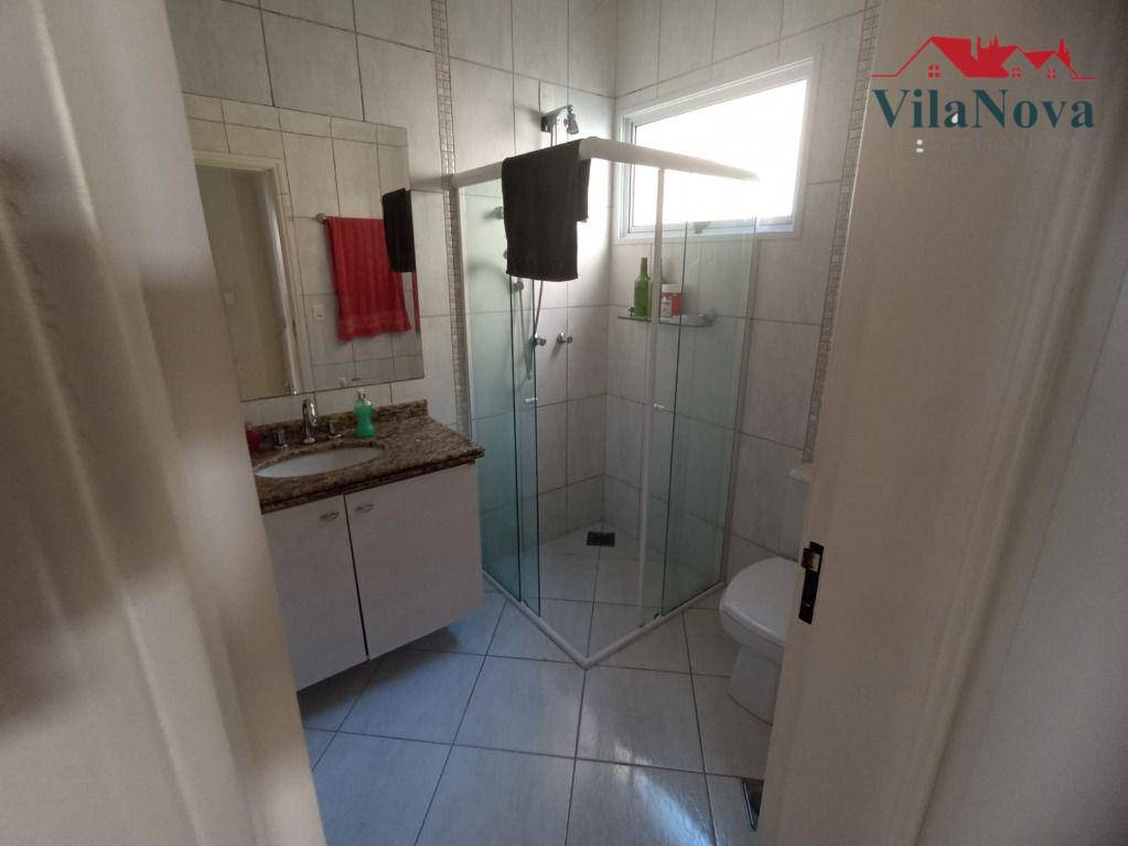 Casa de Condomínio à venda com 3 quartos, 218m² - Foto 17