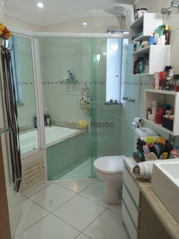 Sobrado à venda com 3 quartos, 215m² - Foto 13