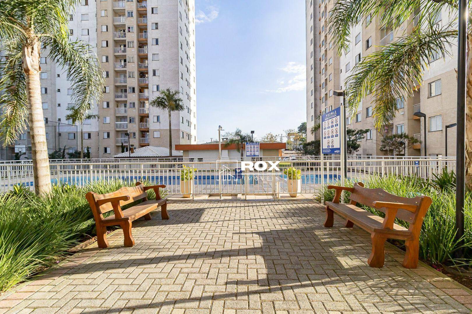 Apartamento à venda com 2 quartos, 48m² - Foto 47