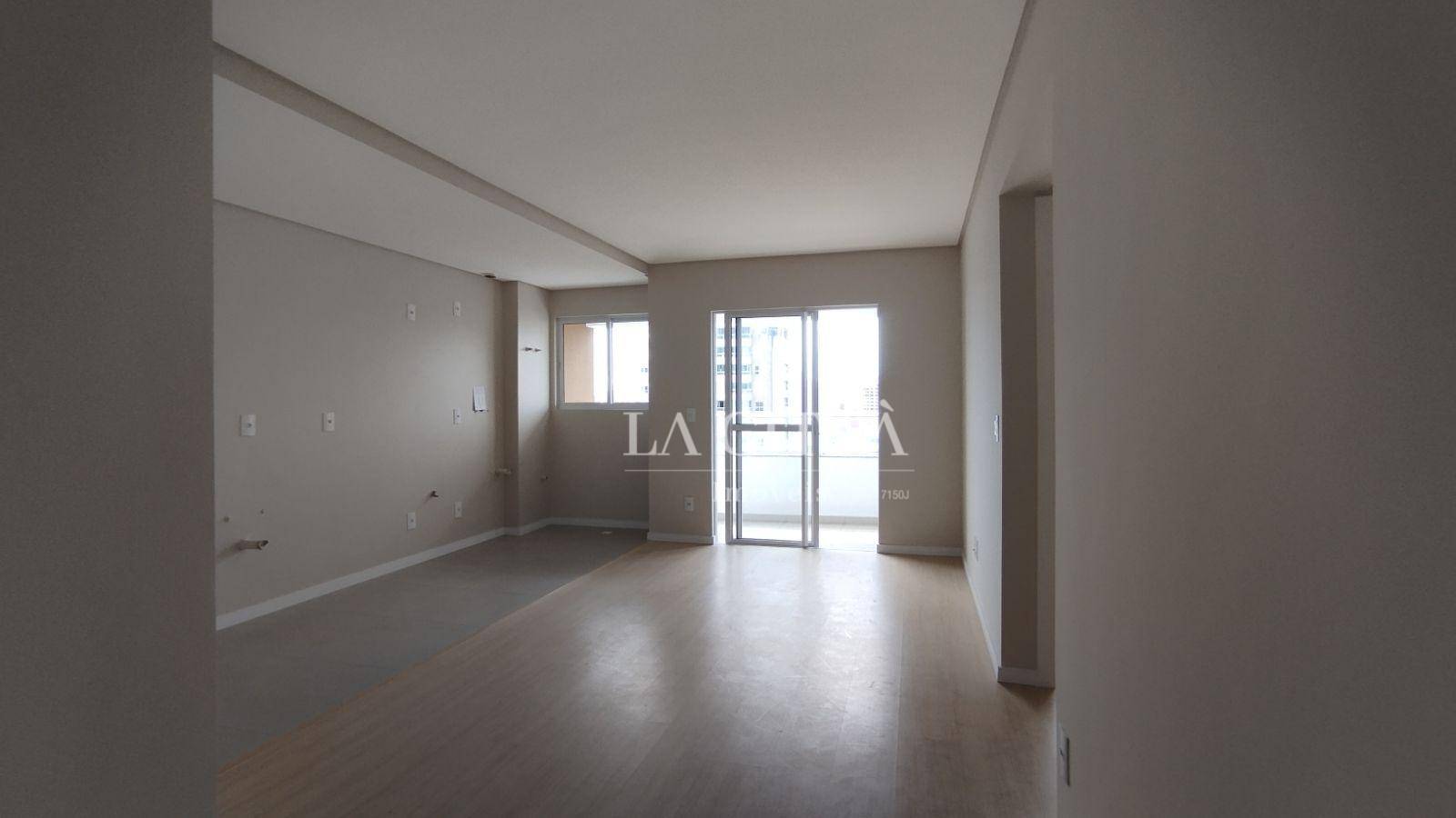 Apartamento à venda com 2 quartos, 63m² - Foto 8