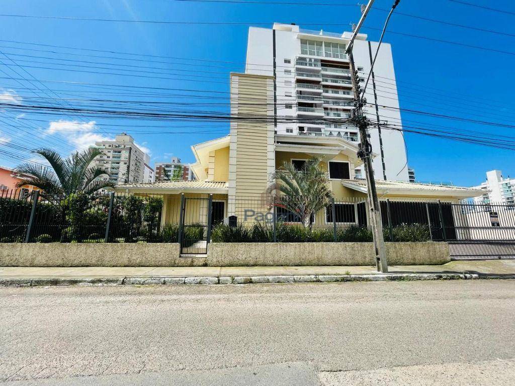 Casa, 4 quartos, 259 m² - Foto 18