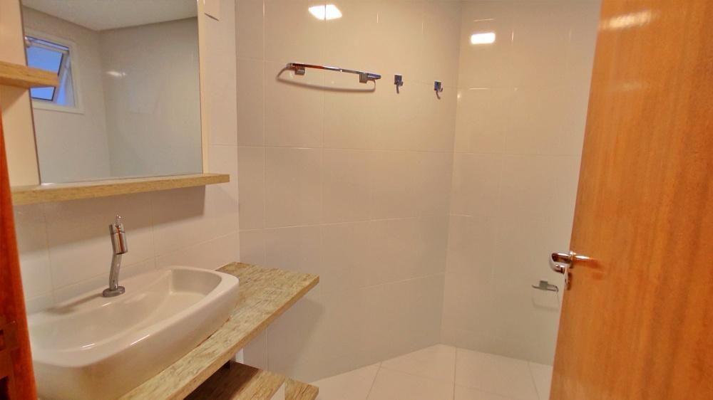 Apartamento à venda com 2 quartos, 82m² - Foto 19