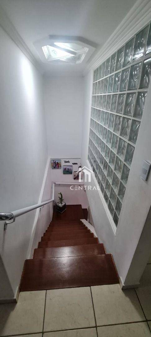 Sobrado à venda com 3 quartos, 125m² - Foto 18