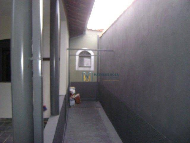 Casa à venda e aluguel com 3 quartos, 195m² - Foto 7