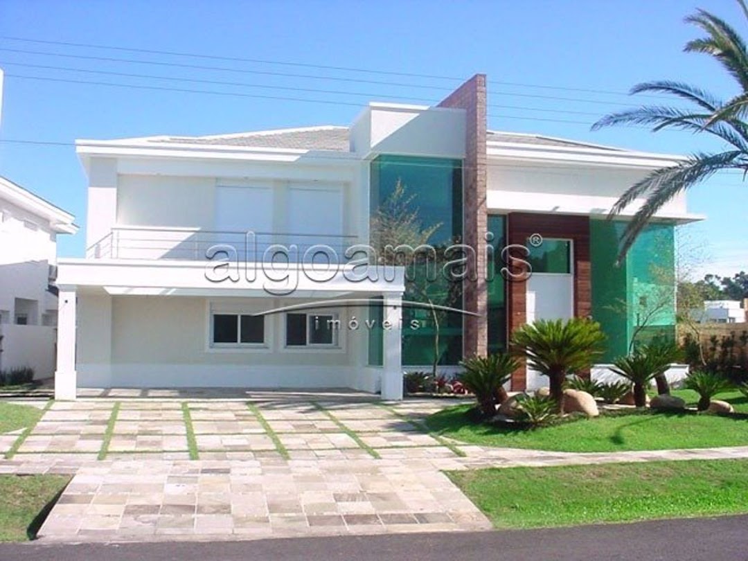 Casa de Condomínio à venda com 6 quartos, 350m² - Foto 1