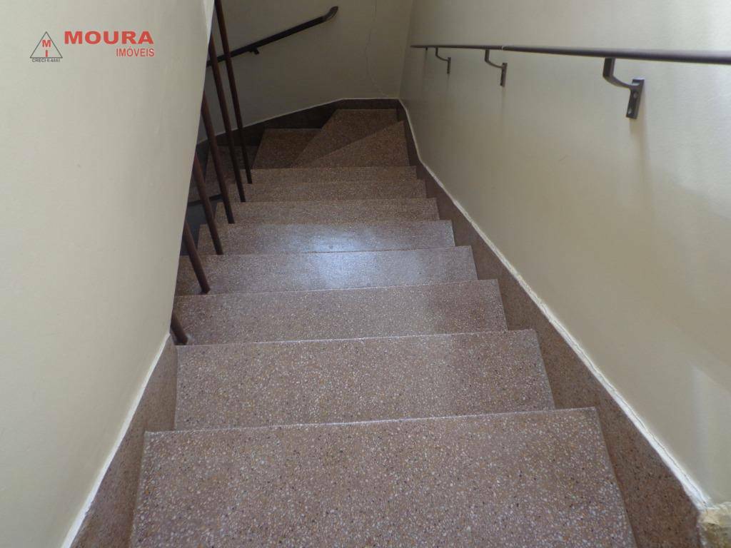 Sobrado à venda com 3 quartos, 248m² - Foto 18