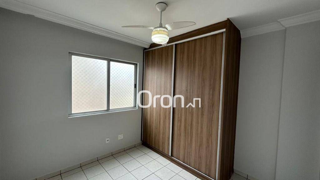 Apartamento à venda com 3 quartos, 75m² - Foto 3