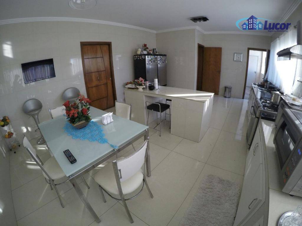 Casa à venda com 6 quartos, 1000m² - Foto 18