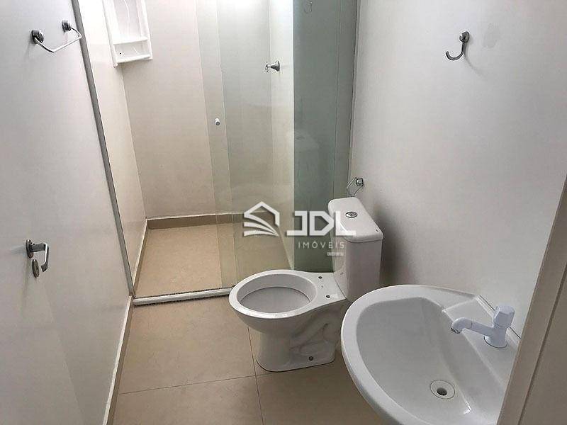 Apartamento à venda com 2 quartos, 61m² - Foto 11