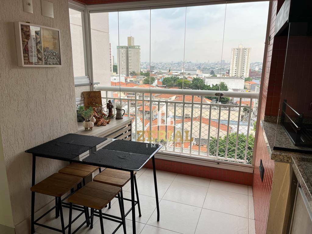 Apartamento à venda com 2 quartos, 66m² - Foto 1